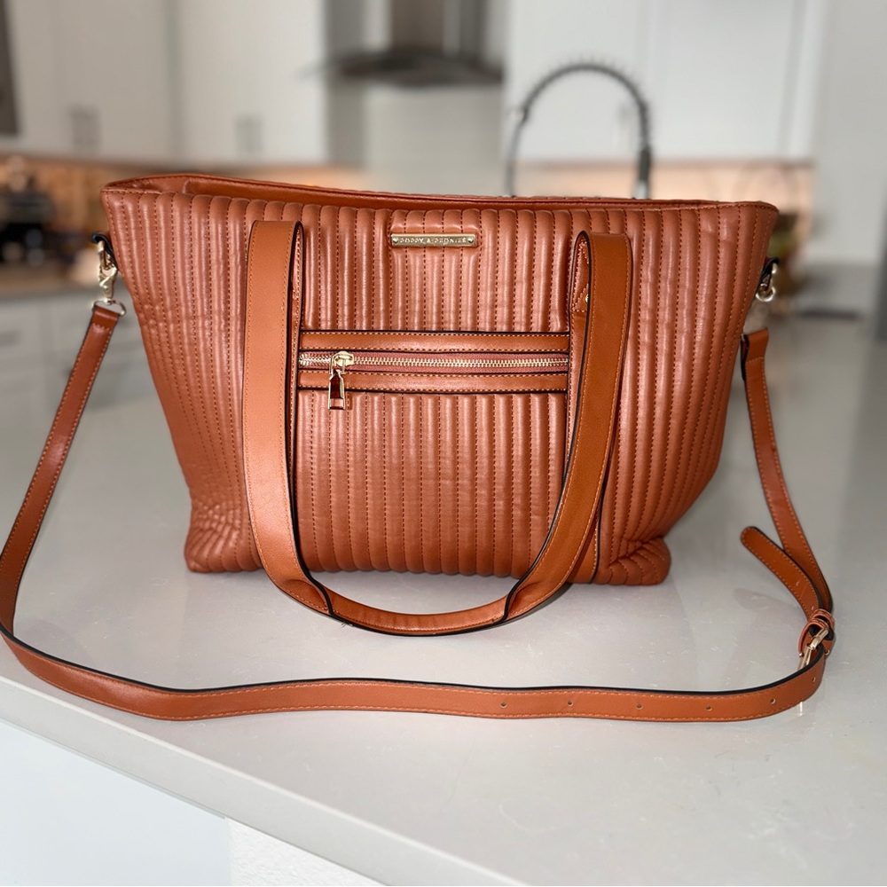 Poppy & Peonies Brown Quilted Tote